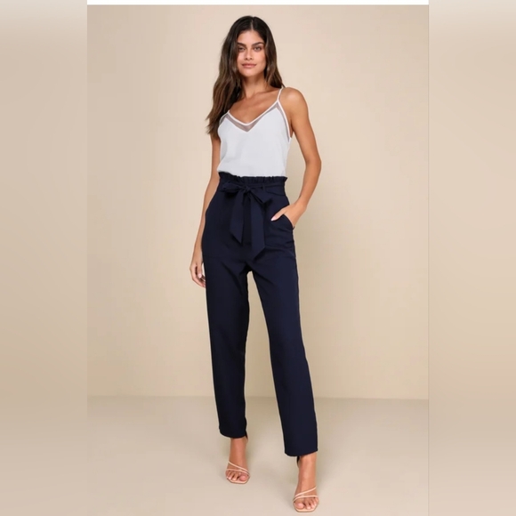 Lulus High Waisted Straight Leg Pants Size Mediun - Picture 2 of 7